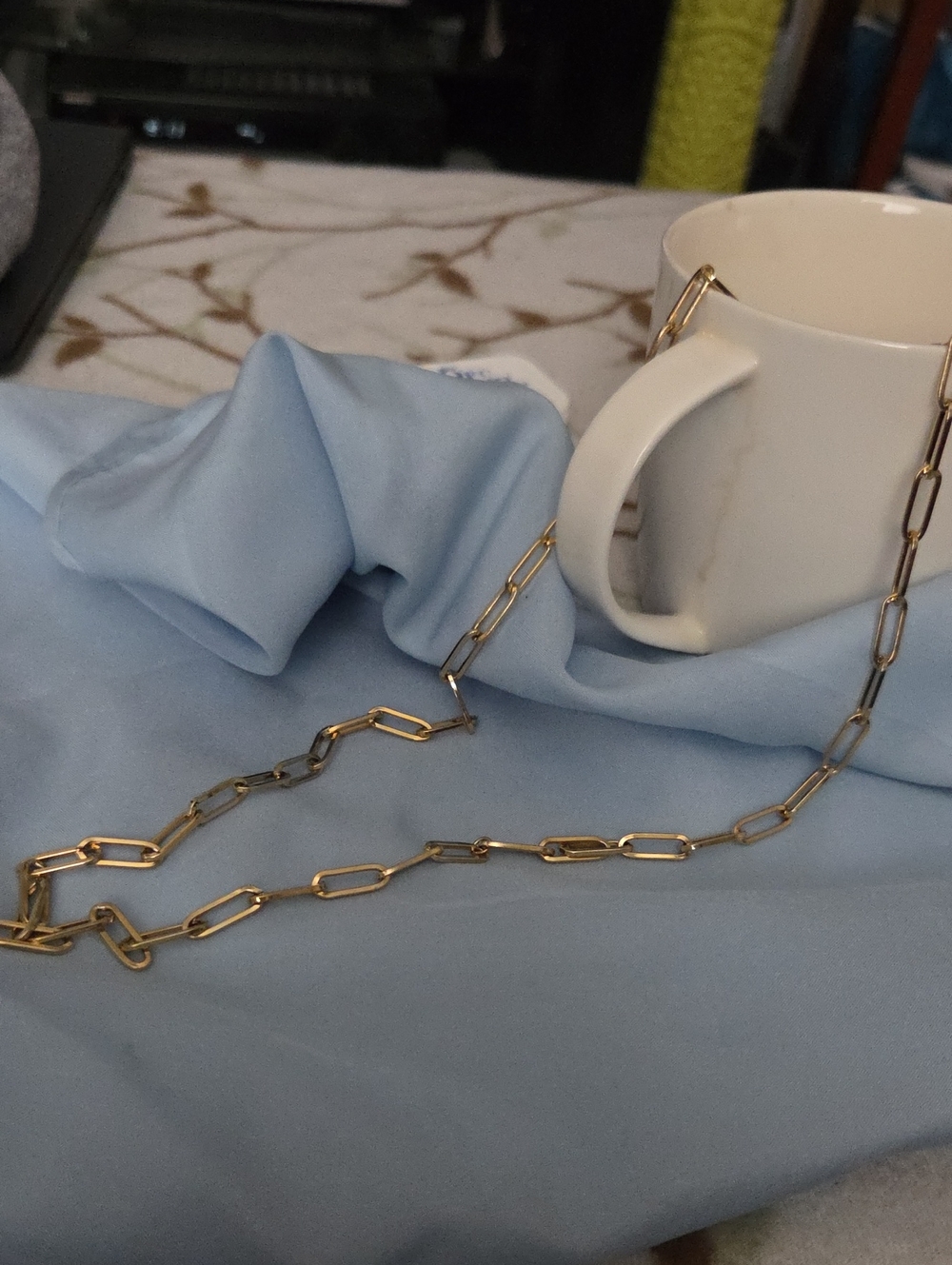 Elegant Gold Tone Paperclip Chain Necklace for Women